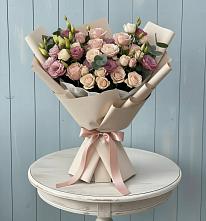 Букет цветов из:  Розы и Лизиантусы #REPLACE_PRED# Барсуковской