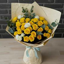 Букет цветов из:  Розы в Барсуковской