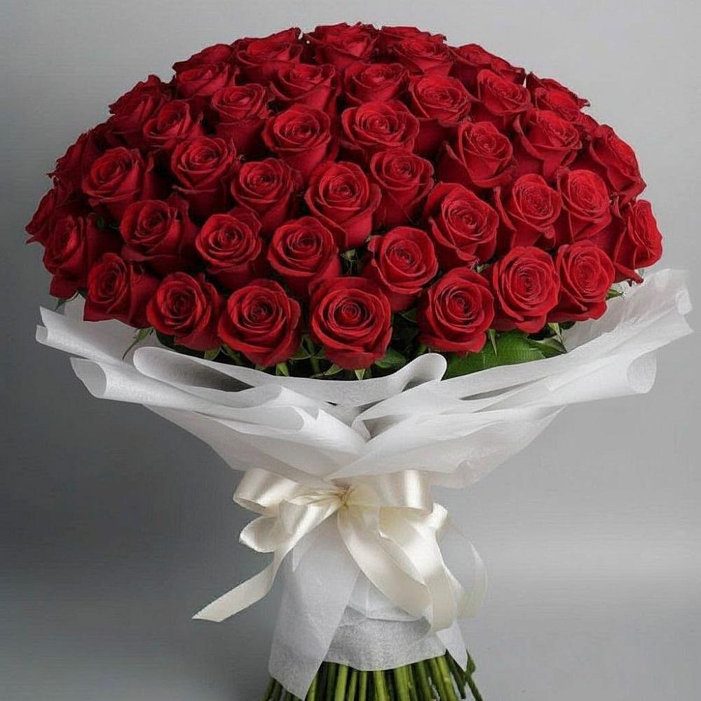 Букет 101 Красная роза Блэк Мэджик в Барсуковской