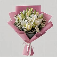Букет цветов из:  Лилии в Барсуковской