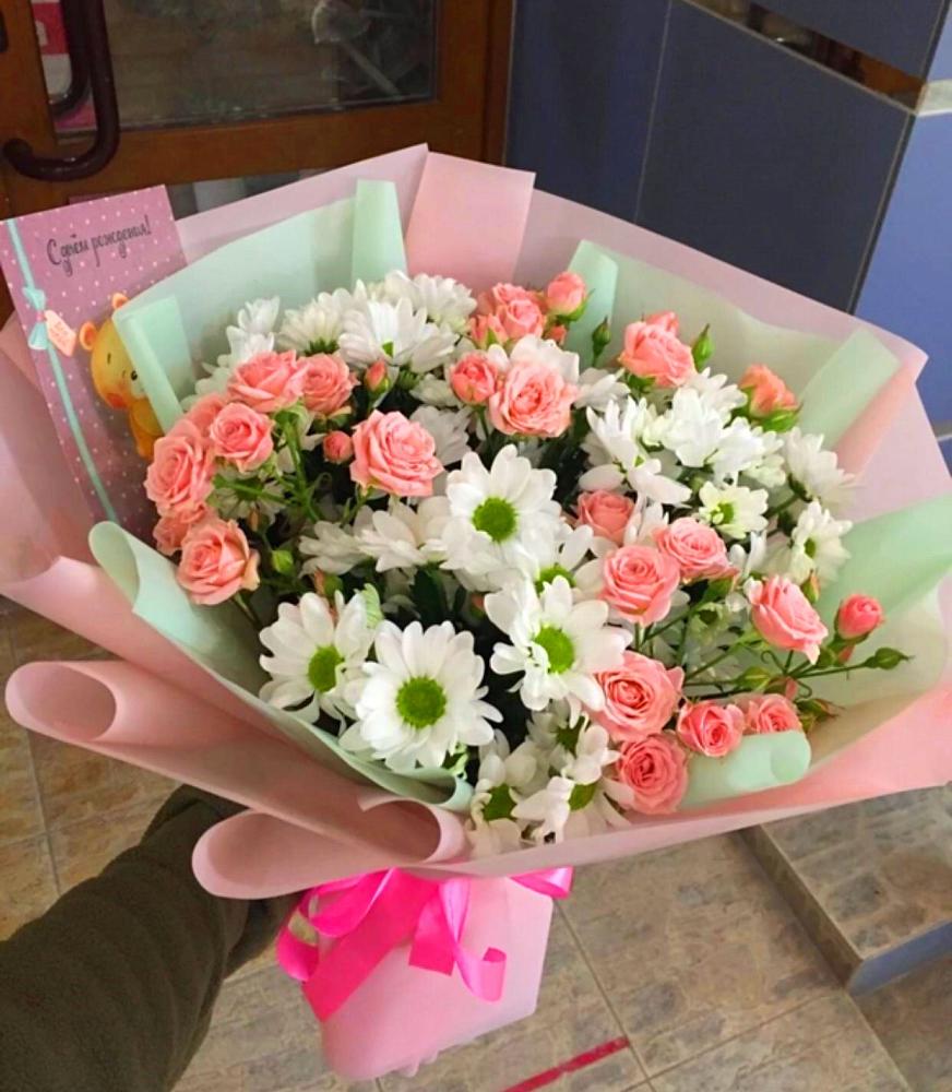 Букет цветов из: Розы и Хризантемы в Барсуковской