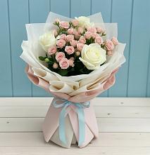 Букет цветов из:  Розы #REPLACE_PRED# Барсуковской