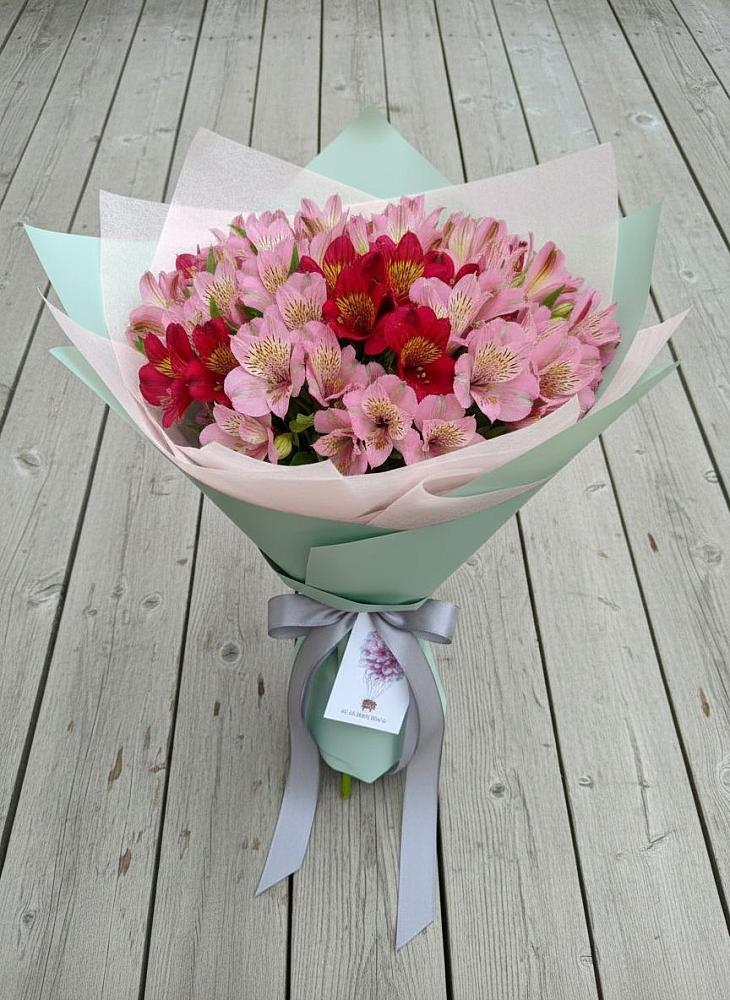Букет цветов из: Альстромерии в Барсуковской