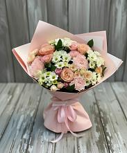 Букет цветов из:  Гвоздики, Розы и Хризантемы в Барсуковской