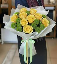 Букет цветов из:  Хризантемы и Розы в Барсуковской