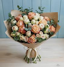 Букет цветов из:  Альстромерии и Розы в Барсуковской