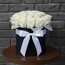 Цветочная композиция из Розы в шляпной коробке в Барсуковской